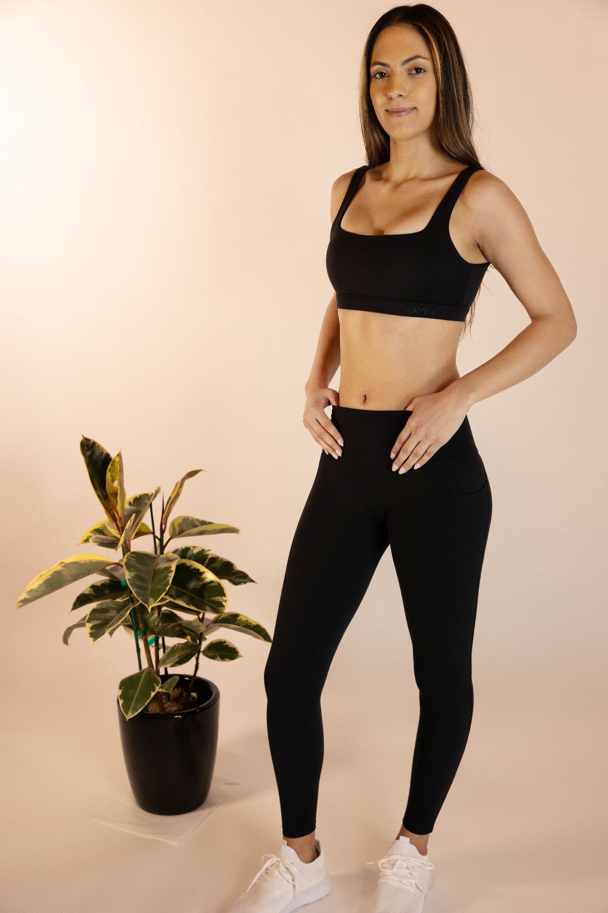 Women's Carbon Black workout set